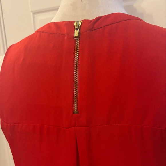 A.L.C. Red 100% Silk Sleeveless Blouse Top Size Small Careerwear Office - Picture 6 of 12